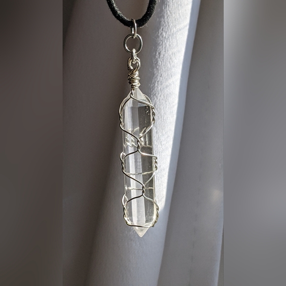 Healing Vogel Quartz Point Amulet Handmade Sterling Silver Basket Weave - Picture 5 of 16